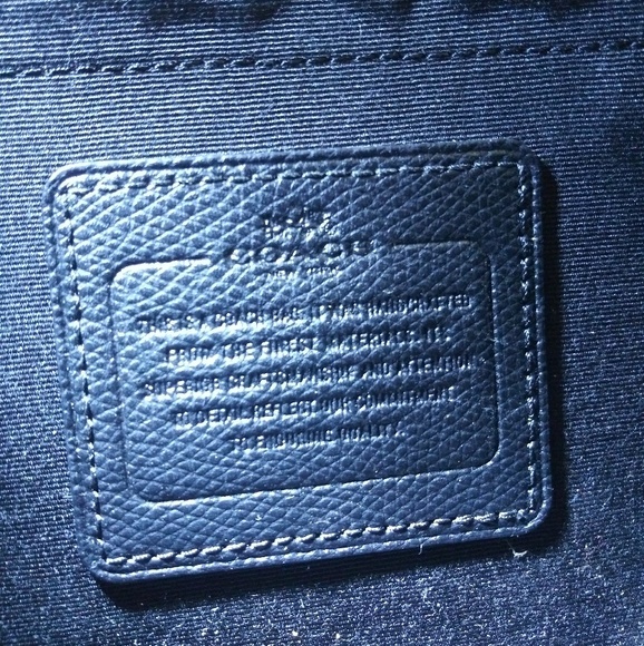 Coach Small Margo Carryall Bag - Picture 7 of 7